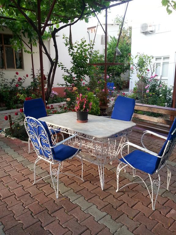 Keramos Pansiyon Finike Bagian luar foto