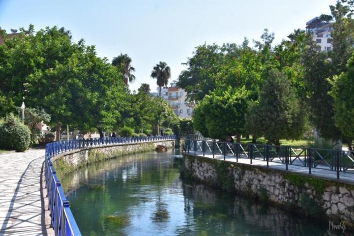 Keramos Pansiyon Finike Bagian luar foto